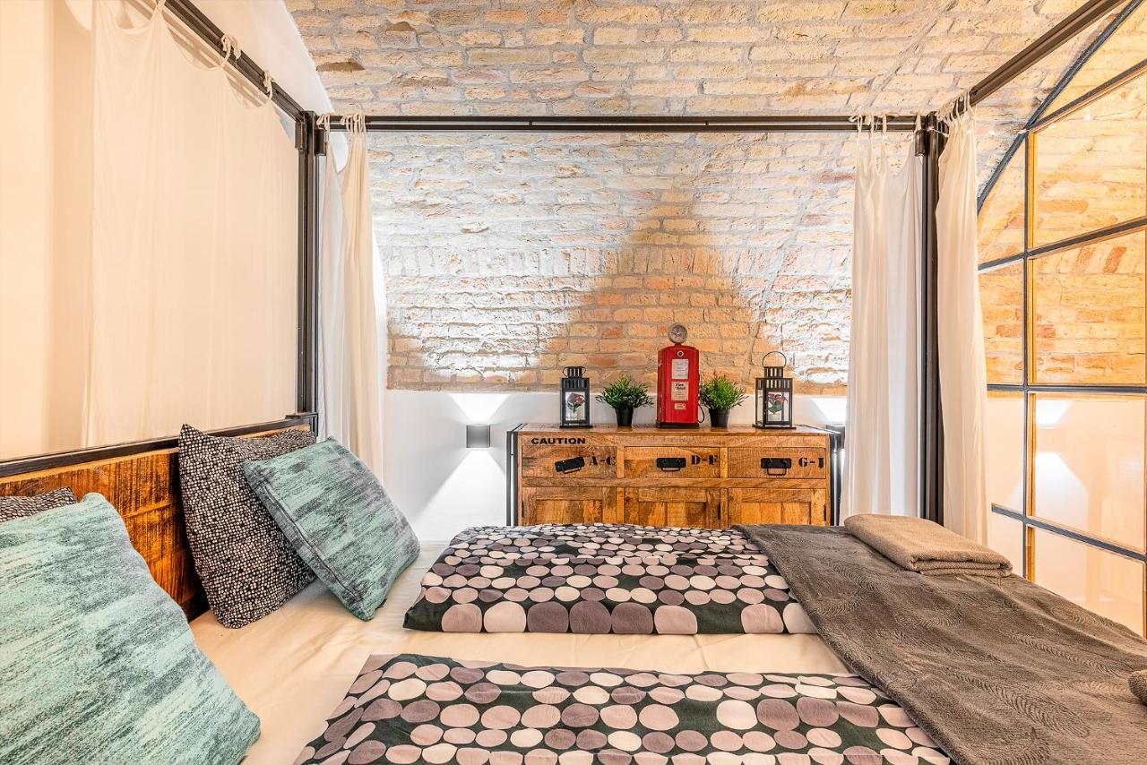 Liszt Designer 2bedroom Center * Budapeste